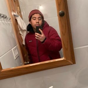 Meet your Posher, Emanuel